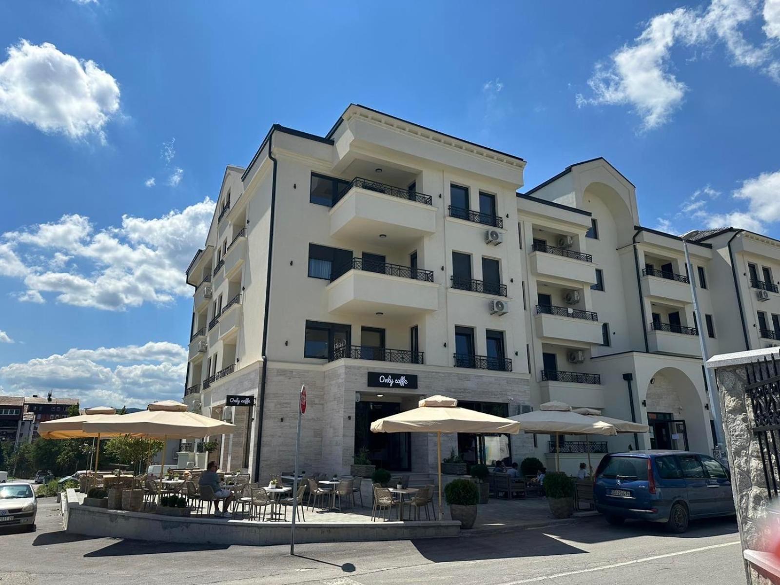 Appartamento Porto Lux Arandjelovac Esterno foto