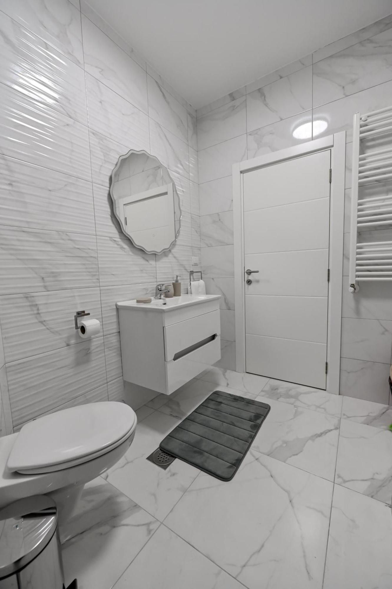 Appartamento Porto Lux Arandjelovac Esterno foto